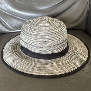 Solar Escape Women's Wide Brimmed Sun Hat UV